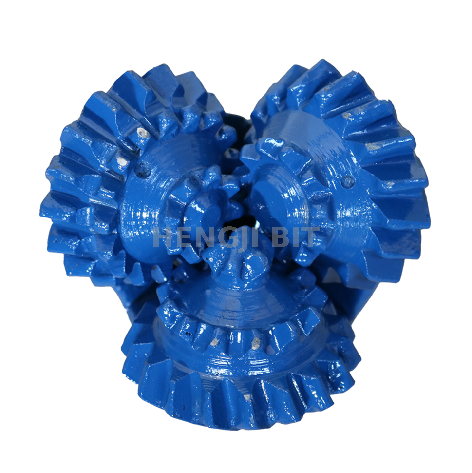 4 3/4‘’ 120.7mm IADC 217 Steel Tooth Tricone Roller Bit